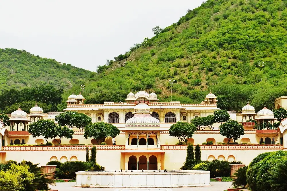 Sisodia Rani Bagh